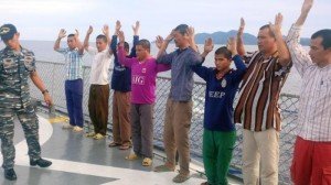 nelayan-8-vietnam-yang-mencuri-ikan-di-perairan-natuna