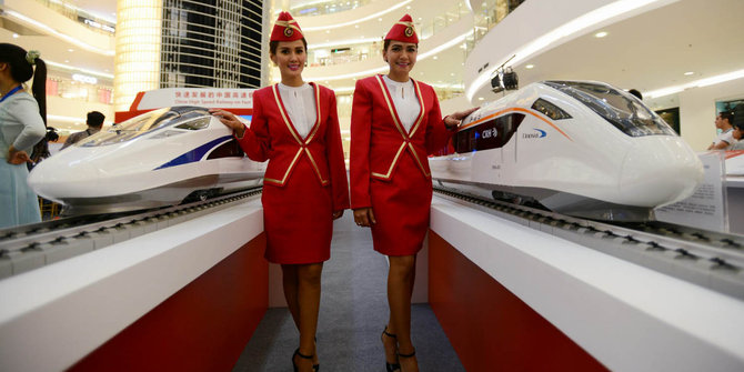 presiden-jokowi-bikin-china-dan-jepang